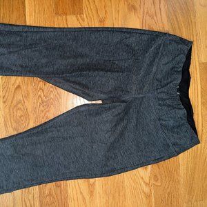 Gray New Balance 3/4 Leggings - Size Medium